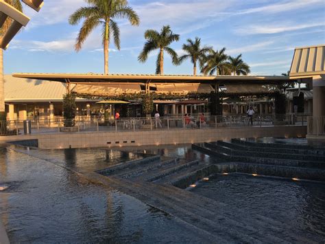 shops at waterside naples fl.